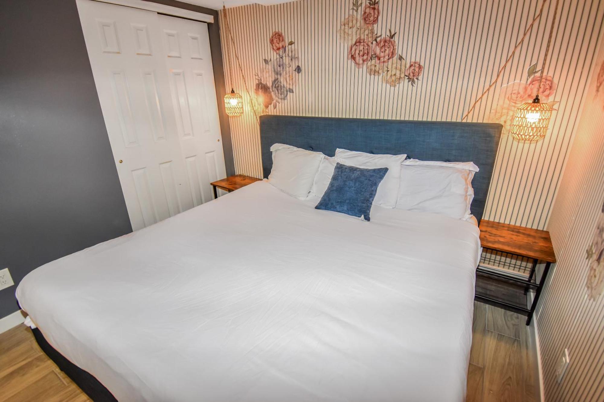 Super Cute Five Bedroom In Perfect For Girls Trips Denver